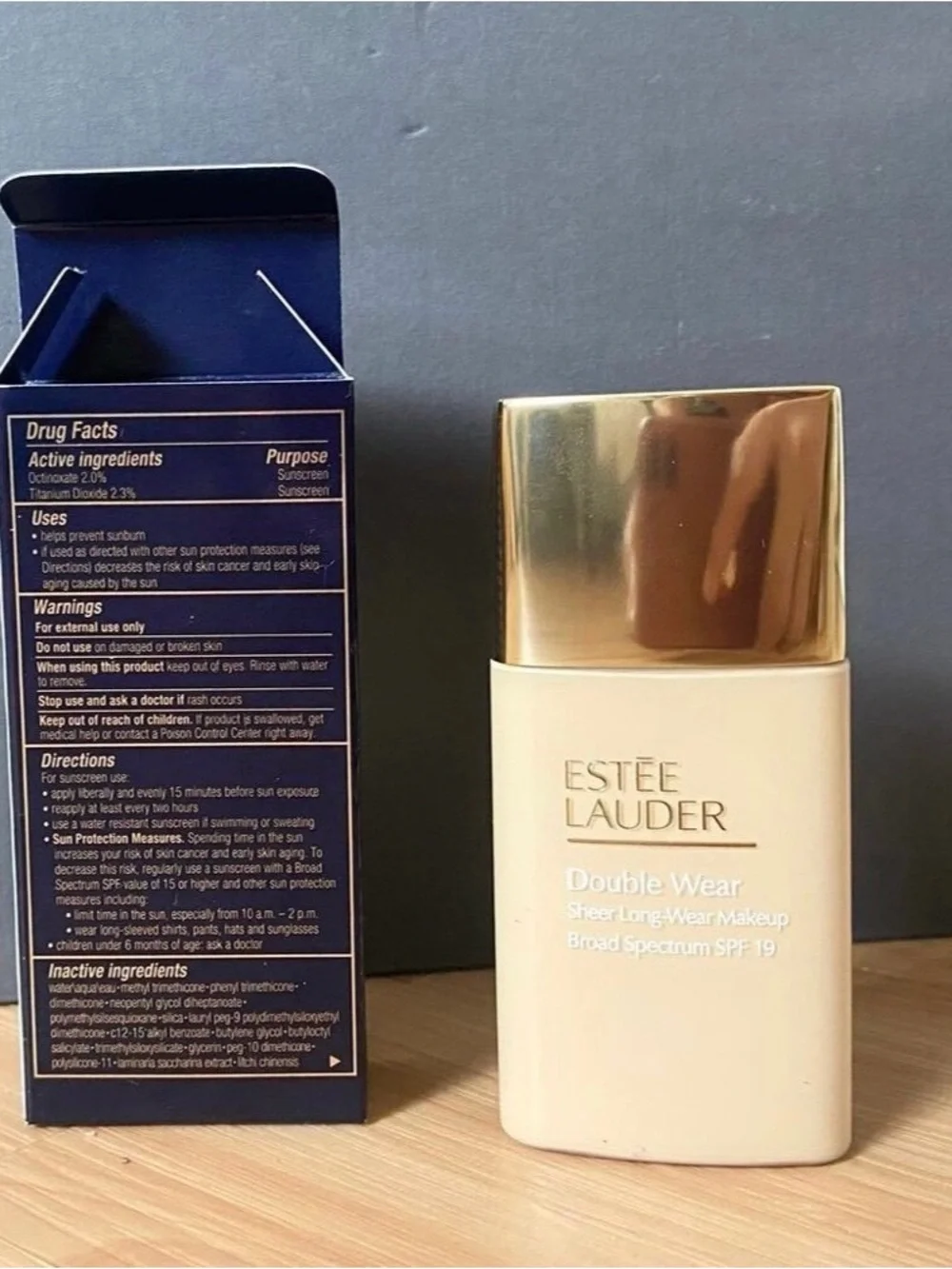 Estée Lauder Double Wear Sheer Long-Wear Makeup SPF 19 #1W1 Bone 30ML/1.OZ